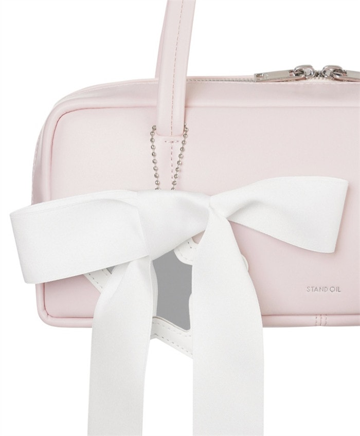 [Red Velvetスルギを着用］More Baguette Bag 3色