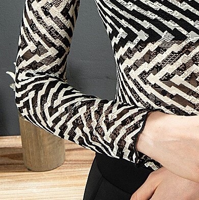 レースシャツ ブラック トップス Tシャツ シャツ スリム 細身 ストレート スマート かわいい