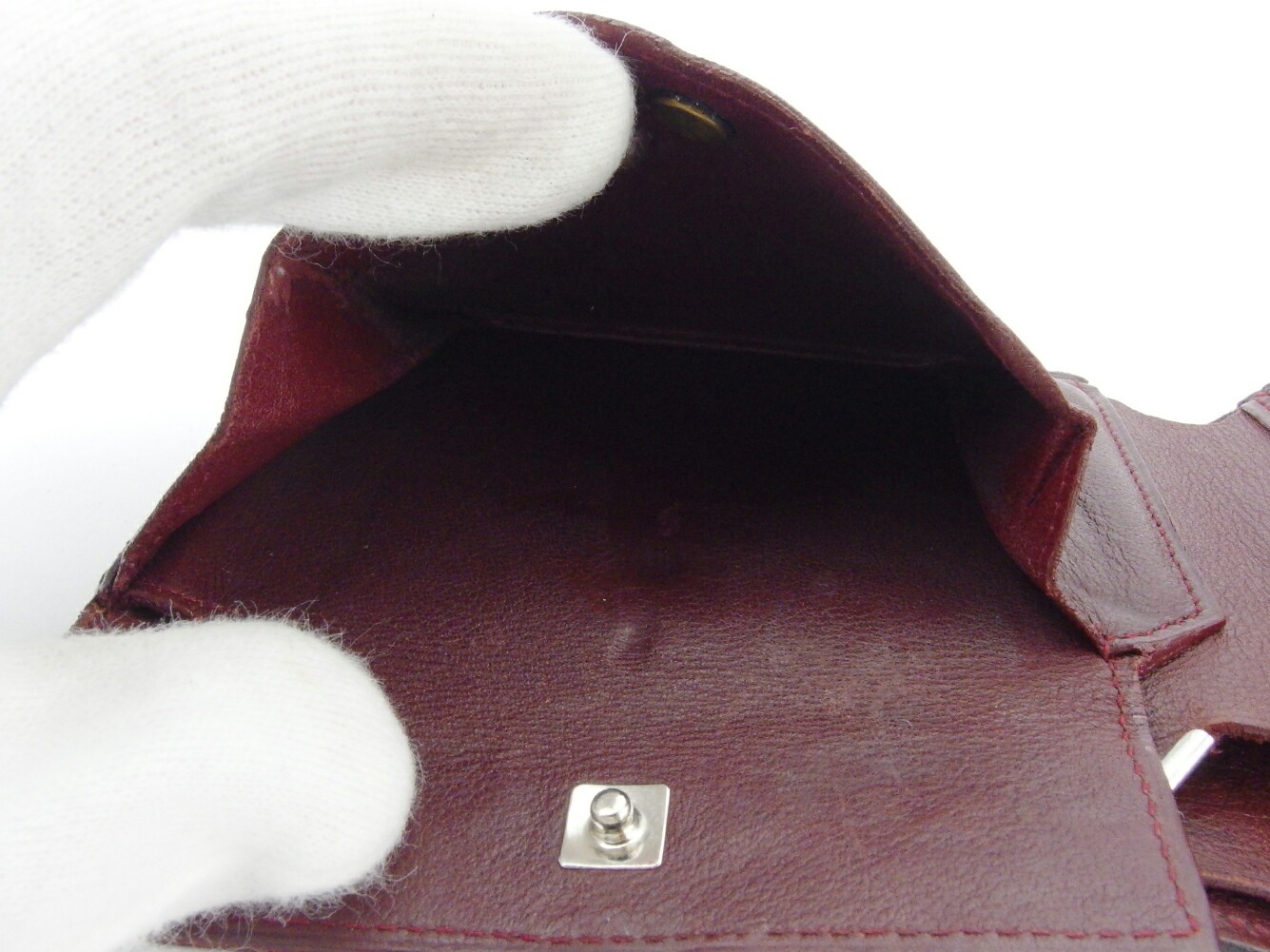 二つ折り 財布 カボション メンズ ブラック シルバー ボルドー 中古 二つ折り 財布 カボション メンズ ブラック シルバー ボルドー 中古