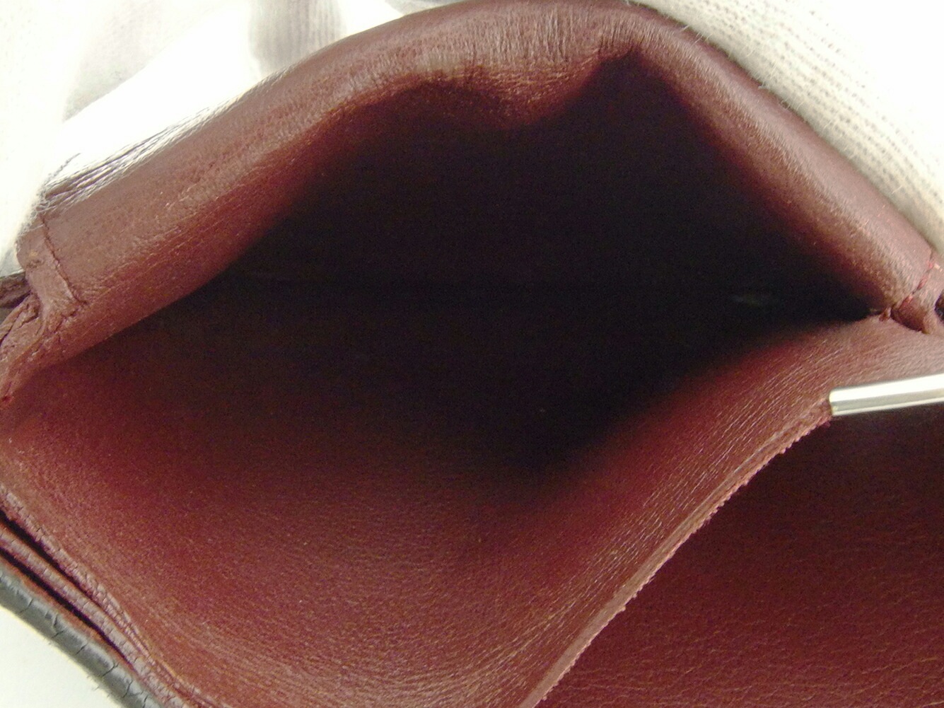 二つ折り 財布 カボション メンズ ブラック シルバー ボルドー 中古 二つ折り 財布 カボション メンズ ブラック シルバー ボルドー 中古