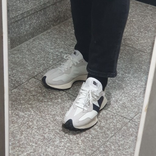 Qoo10] new balance SEA SALT MS327FE ニュー