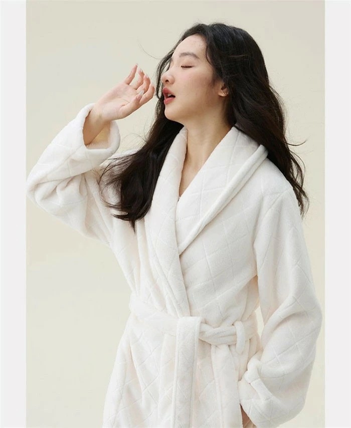 バスローブ レディース メンズ 冬 冬服 厚手 ゆったり もこもこ ふわふわ 防寒 保温 暖かい ロング丈 部屋着 冬ルームウェア 無地 柔らかい おしゃれ きれいめ ロング パジャマ 風呂上り あっ