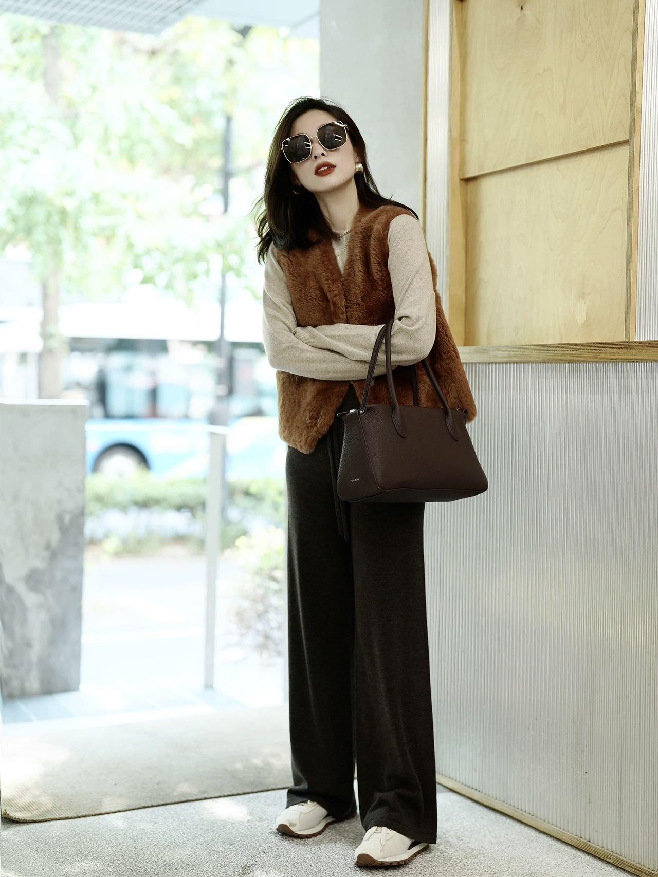 特別仕様100%ウール レディース ニット ワイドパンツ 厚手 美脚 シルエット ストレートパンツ リラックスウェア 通勤 通学 部屋着 大人カジュアル グレー ベージュ ブラック M L 秋冬対応【