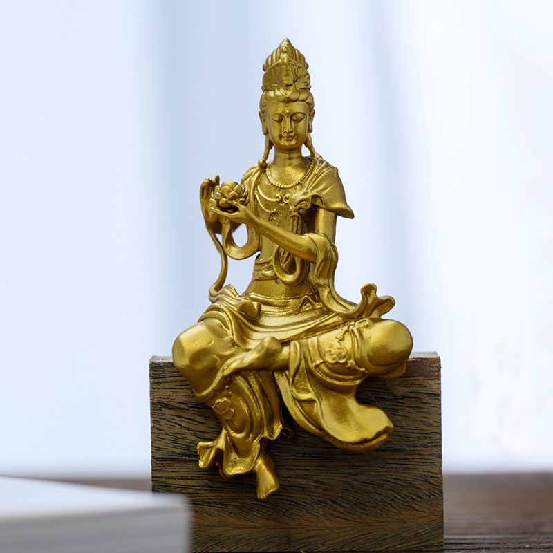 手作 持蓮観音菩薩像 金色の光と祝福の守護菩薩像書斎やリビングで幸福と安らぎをもたらす 手作 持蓮観音菩薩像 金色の光と祝福の守護菩薩像書斎やリビングで幸福と安らぎをもたらす