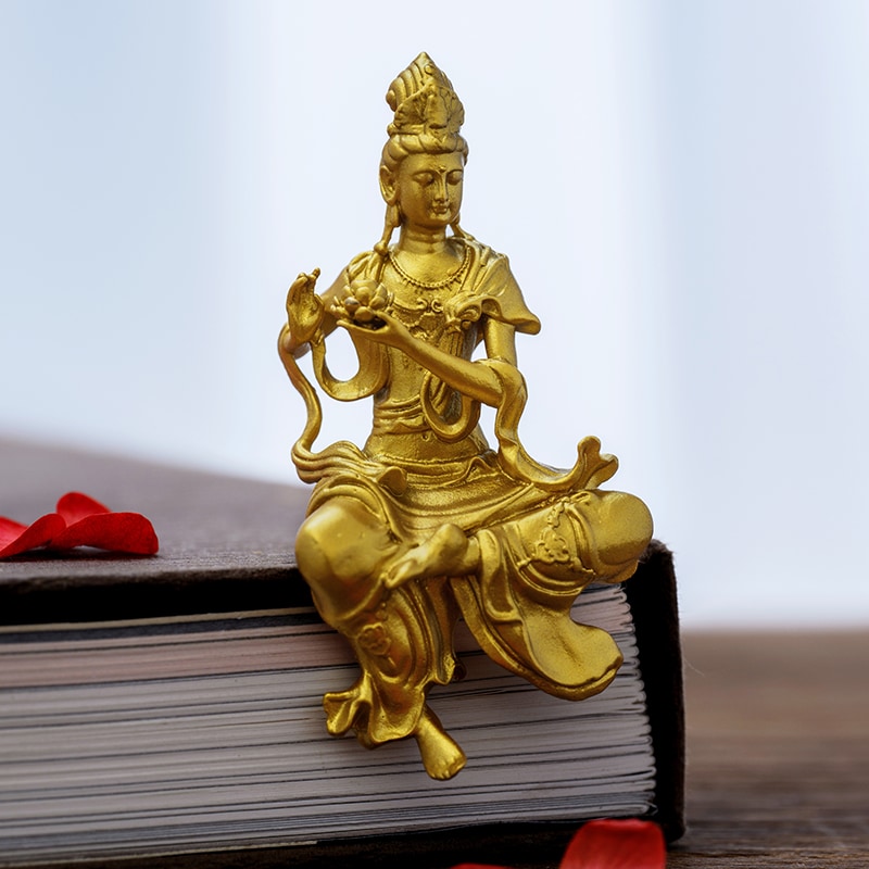 手作 持蓮観音菩薩像 金色の光と祝福の守護菩薩像書斎やリビングで幸福と安らぎをもたらす 手作 持蓮観音菩薩像 金色の光と祝福の守護菩薩像書斎やリビングで幸福と安らぎをもたらす
