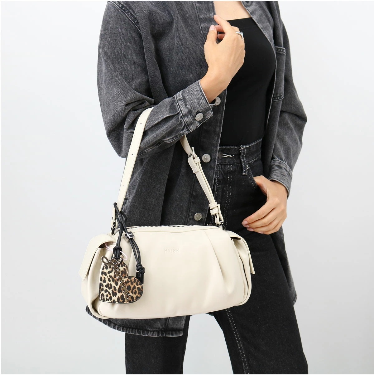 レオパードミラーチャーム A6914 BOU HEART MIRROR KEYRING バッグチャーム キーホルダー キーリング 小物 ギフト プレゼント ブランド レオパードミラーチャーム A6914 BOU HEART MIRROR KEYRING バッグチャーム キーホルダー キーリング 小物 ギフト プレゼント ブランド