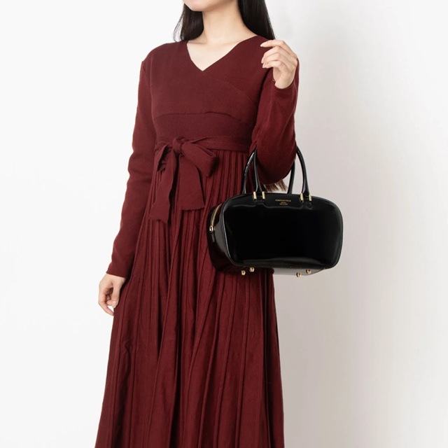 CHRISTIAN VILLA クリスチャンヴィラ ハンド バッグ 2WAY ショルダーバッグ レディース イタリア製 牛革 ガラスレザー 6345 新カラー 25AW CHRISTIAN VILLA クリスチャンヴィラ ハンド バッグ 2WAY ショルダーバッグ レディース イタリア製 牛革 ガラスレザー 6345 新カラー 25AW