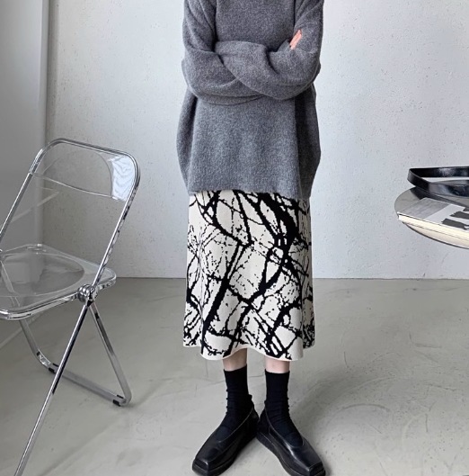 スカート モダン柄 膝下 セミフレア デザイン ニュアンス モノトーン かわいい 大人可愛い きれいめ シンプル カジュアル 大人 上品 おしゃれ お洒落 大人可愛い 大人女子 こなれ感 ラブリー スカート モダン柄 膝下 セミフレア デザイン ニュアンス モノトーン かわいい 大人可愛い きれいめ シンプル カジュアル 大人 上品 おしゃれ お洒落 大人可愛い 大人女子 こなれ感 ラブリー