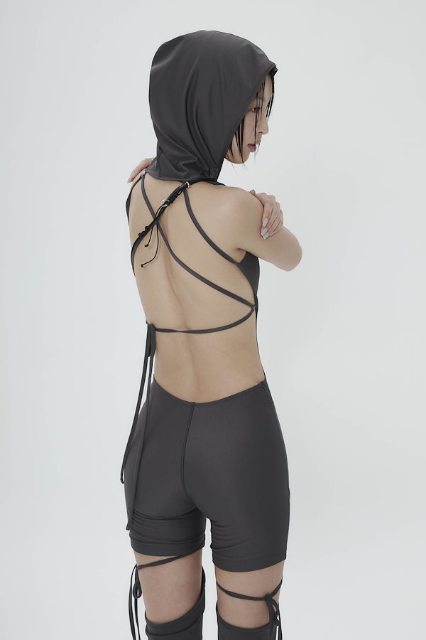 Qoo10] ojos [OJOS] Thigh Slit Ho