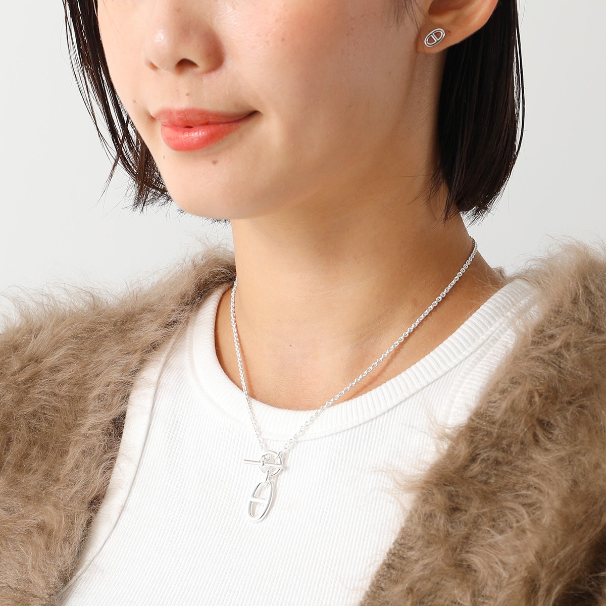 HERMES エルメス ピアス シェーヌダンクル ファランドール Chaine dAncre TPM FARANDOLE H113502B ミニ スタッド silver925 ロゴ シルバー HERMES エルメス ピアス シェーヌダンクル ファランドール Chaine dAncre TPM FARANDOLE H113502B ミニ スタッド silver925 ロゴ シルバー