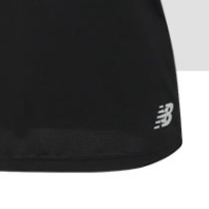 ニューバランス女性用ショートスリーブ T シャツコアランブラック WT11205-BK
