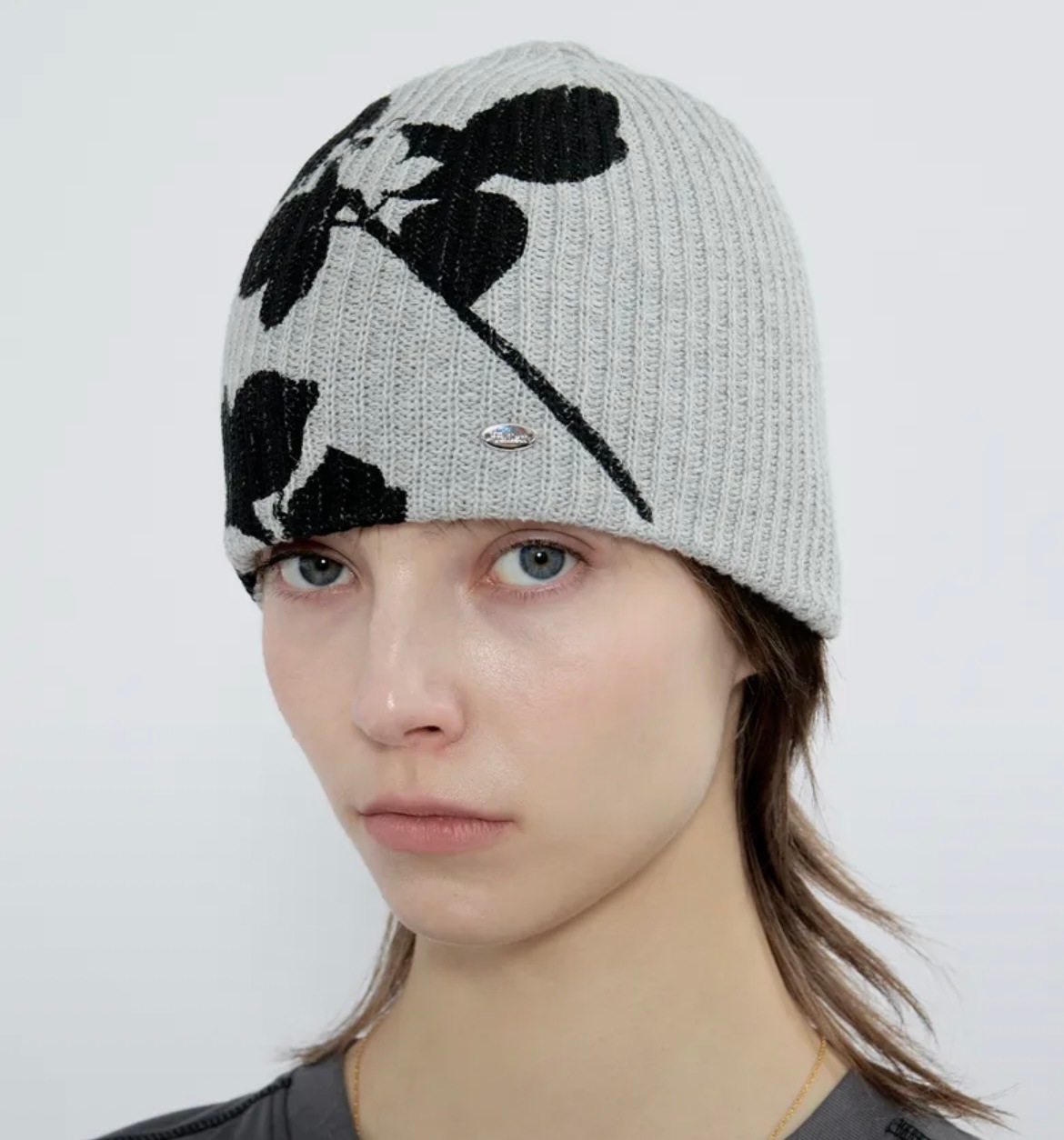 [FALLETT] Flower graphic beanie/追跡付 FALLETT] Flower graphic beanie/追跡付 (Fallett/ニット