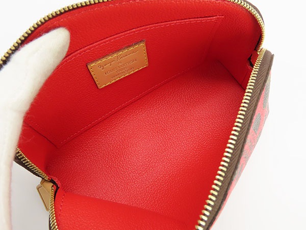 激レア美品ルイヴィトンヤヨイクサマモノグラムパンプキンドットポシェットコスメティックコスメポーチレッドM47347