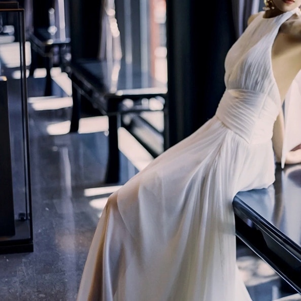 ドレス 衣装 ウエディングドレス イブニングドレス フレアドレス 披露宴ドレス ロングドレス ホルダーネック ウエストマーク バックシャン 背中開き フレア ステージドレス ロング丈 かわいい ドレス 衣装 ウエディングドレス イブニングドレス フレアドレス 披露宴ドレス ロングドレス ホルダーネック ウエストマーク バックシャン 背中開き フレア ステージドレス ロング丈 かわいい