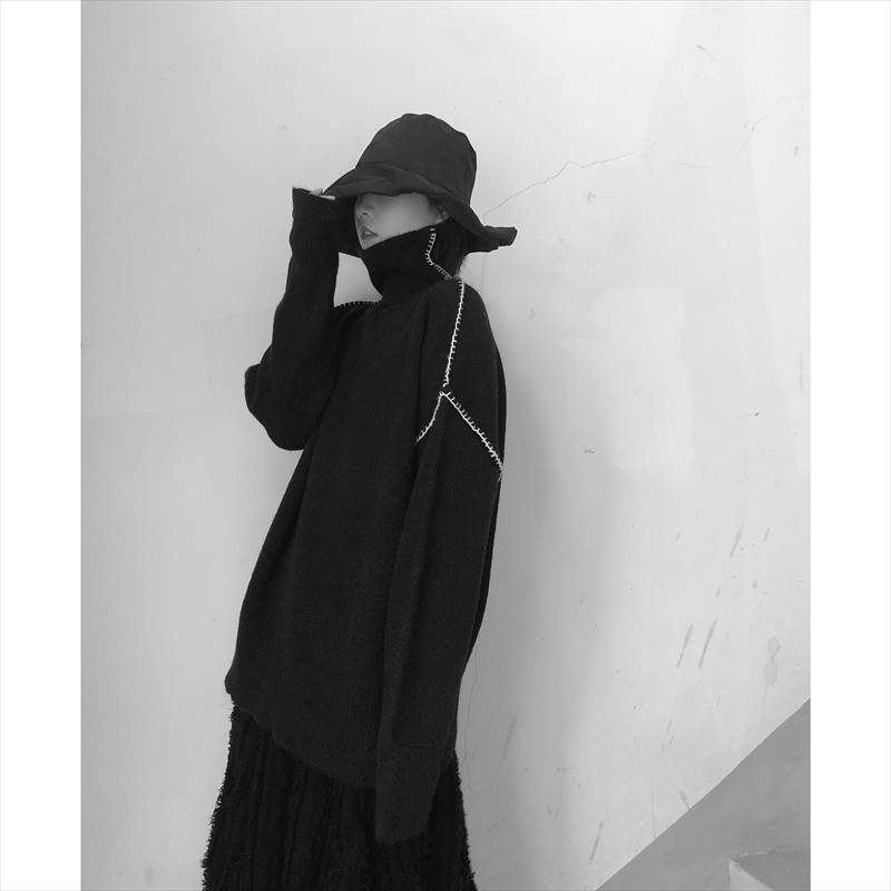 トップス レディース セーター ニット 個性的 ロング丈 袖あり ドロップショルダー 長袖 タートルネック 刺繍 ステッチ 黒 オーバーサイズ 体型カバー シンプル カジュアル おしゃれ かっこいい