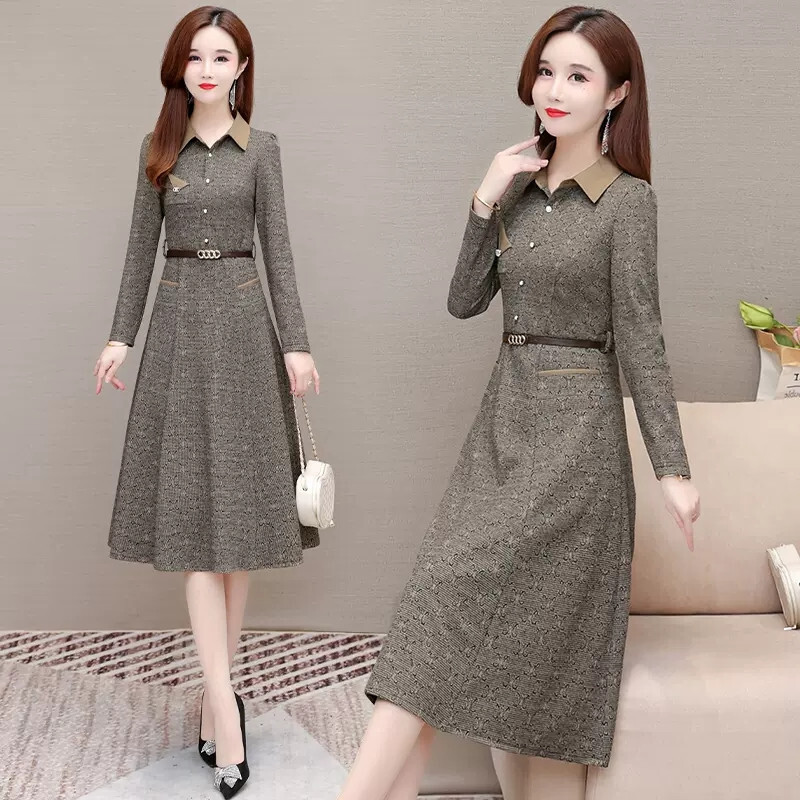 ワンピース フレアワンピース 膝丈 ひざ丈 袖あり 長袖 Vネック 襟付き フレア Aライン ベルト ウエストマーク かわいい 大人可愛い きれいめ おしゃれ お洒落 かっこいい レトロ アジアン 柄