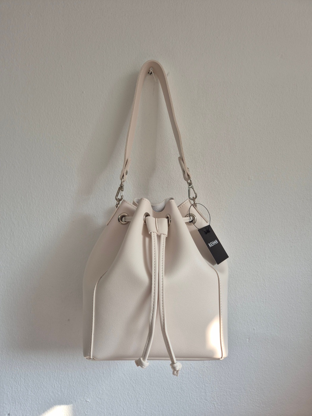 1+1 こんなのあり選びカラーに迷わず2個GET夢の1+1 14色のデイリーバケットバッグセット企画数量限定 1+1 こんなのあり選びカラーに迷わず2個GET夢の1+1 14色のデイリーバケットバッグセット企画数量限定