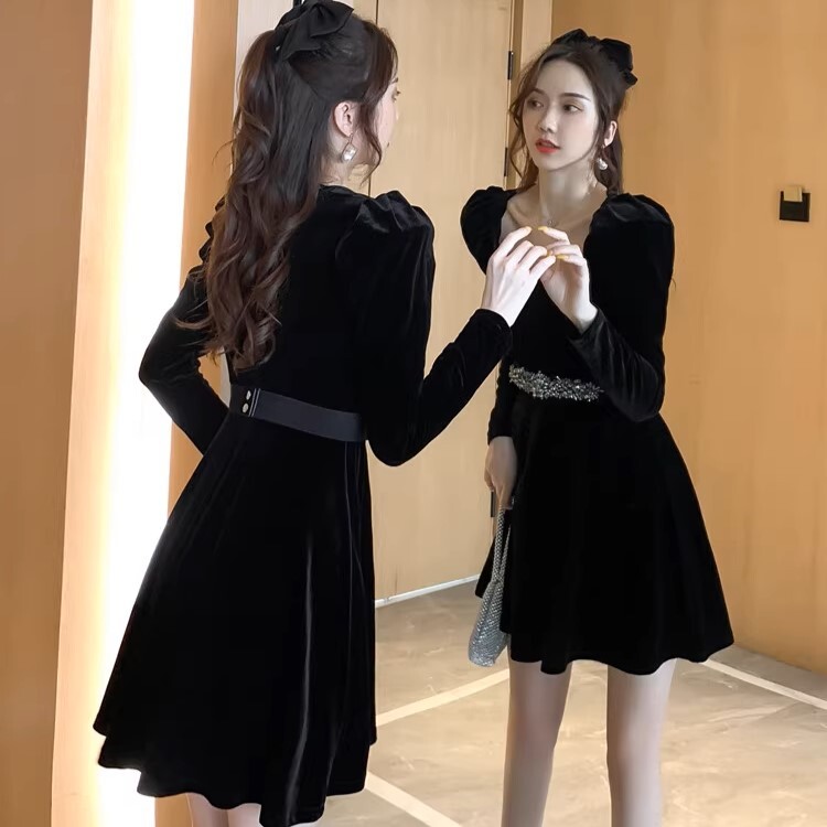 レディース ワンピース ドレス フレア ミニ 膝下 ミモレ 長袖 スクエアネック Aライン ベルト ウエストマーク ハイウエスト 薄手 ベロア ベルト付き かわいい 大人可愛い きれいめ シンプル