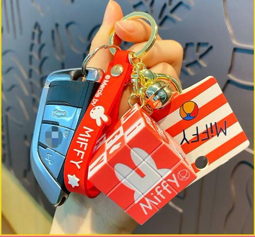 Qoo10] 純miffyルービックキューブキーホルダ