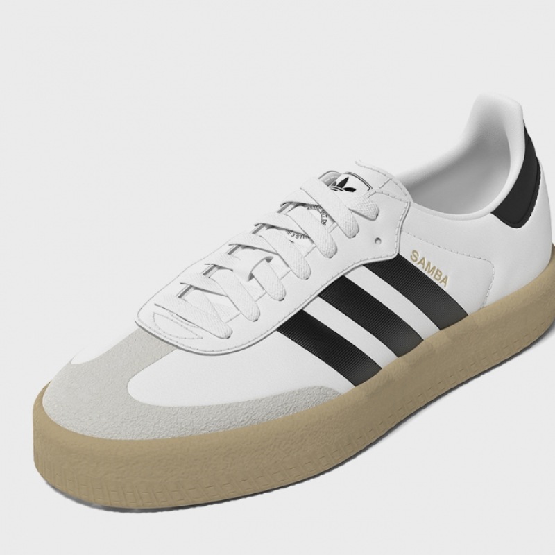 アディダストリプル-ホワイト/IG5744 アディダストリプル-ホワイト/IG5744