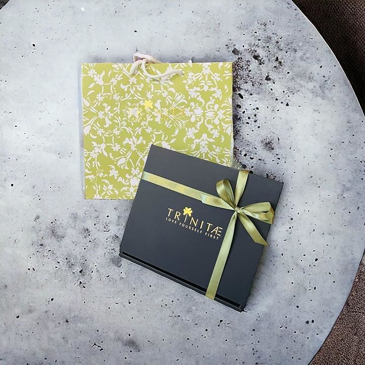 トリネティ 死海バスソルトギフトセット 無香料 入浴剤 バスグッズ ボディクリーム 死海ソープ 死海の泥&ホホバ ギフトボックス入り オリジナル紙袋付き 洗顔石けん ヨルダン産 トリネティ 死海バスソルトギフトセット 無香料 入浴剤 バスグッズ ボディクリーム 死海ソープ 死海の泥&ホホバ ギフトボックス入り オリジナル紙袋付き 洗顔石けん ヨルダン産