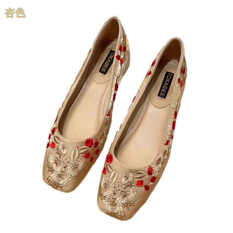 1000円OFFクーポン バレエシューズ ローヒール パンプス レディース スクエアトゥ 太ヒール パンプス cmヒール 可愛い 甲浅 美脚 刺繍 エスニック 婦人靴 ぺたんこ靴 カジュアル 結婚式