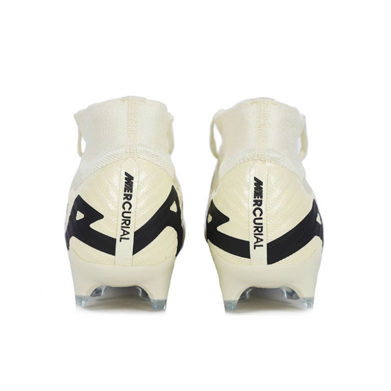 最…最終値下げです ❗ サ一パントエクセル1/8Rcカ一 NIKE ファントムGX