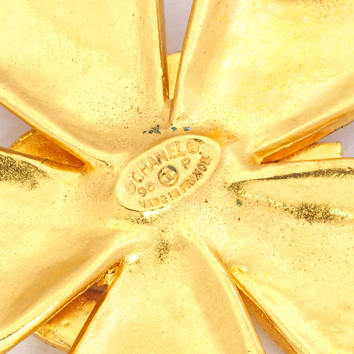 【美品】シャネル ココマーク フラワーモチーフ 回転ピンタイプ 【ブローチ】 【美品】シャネル ココマーク フラワーモチーフ 回転ピンタイプ 【ブローチ】