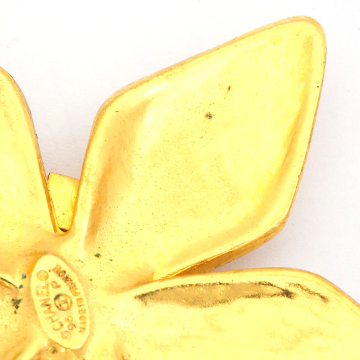 【美品】シャネル ココマーク フラワーモチーフ 回転ピンタイプ 【ブローチ】 【美品】シャネル ココマーク フラワーモチーフ 回転ピンタイプ 【ブローチ】