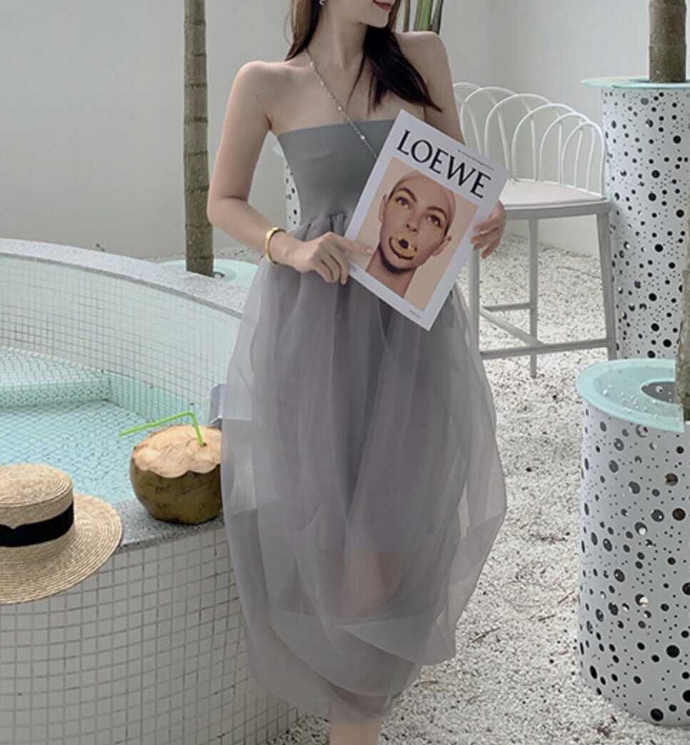 ワンピース 上着 人気 おすすめ おしゃれ お洒落 激安 安い プチプラ オフショルダー 肩出し ノースリーブ ふわふわ ふんわり 膝丈 無地 シースルー シアー 透け ポリエステル lon