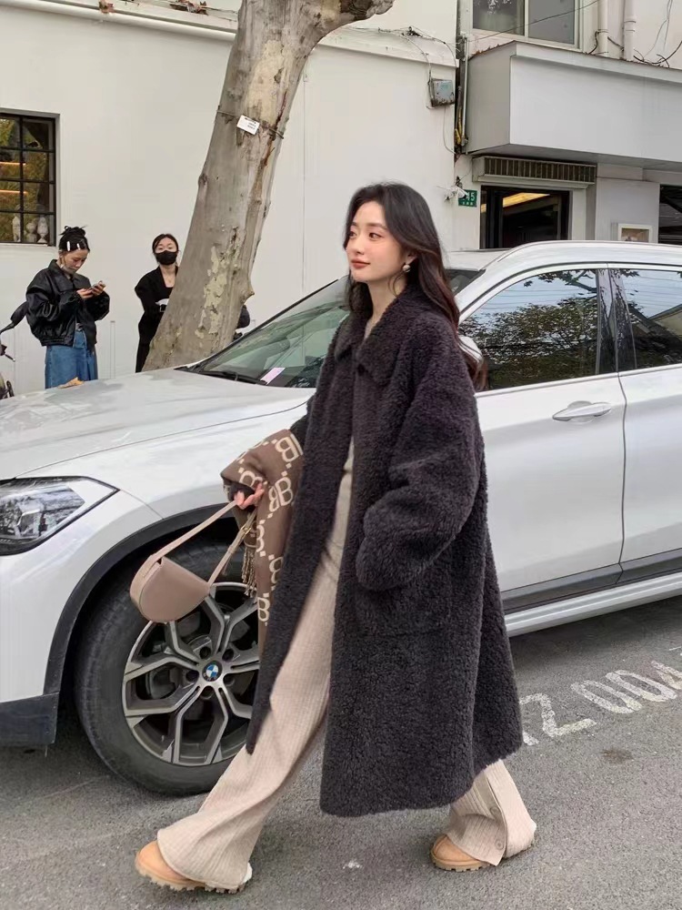 ラムウールコート レディース ロング フルウール とろみファー ワンファー コート ゆったり 冬 ラムウールコート レディース ロング フルウール とろみファー ワンファー コート ゆったり 冬