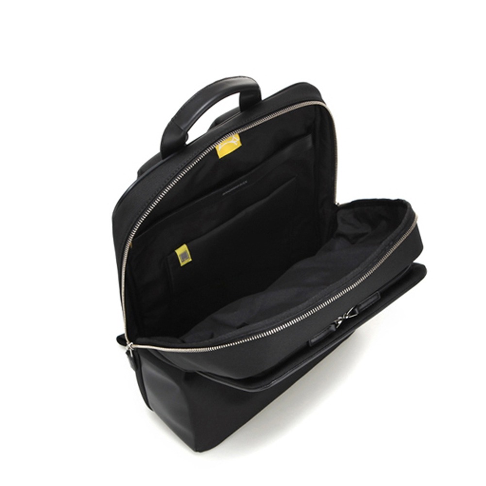 MANDARINA DUCK Mens Casual Backpack SMALTO SMT01 MANDARINA DUCK Mens Casual Backpack SMALTO SMT01