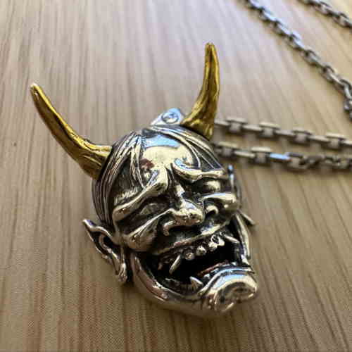 VAPELUSTION はんにゃ ペンダント VAPELUSTION はんにゃ ペンダント