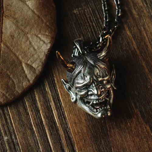 VAPELUSTION はんにゃ ペンダント VAPELUSTION はんにゃ ペンダント