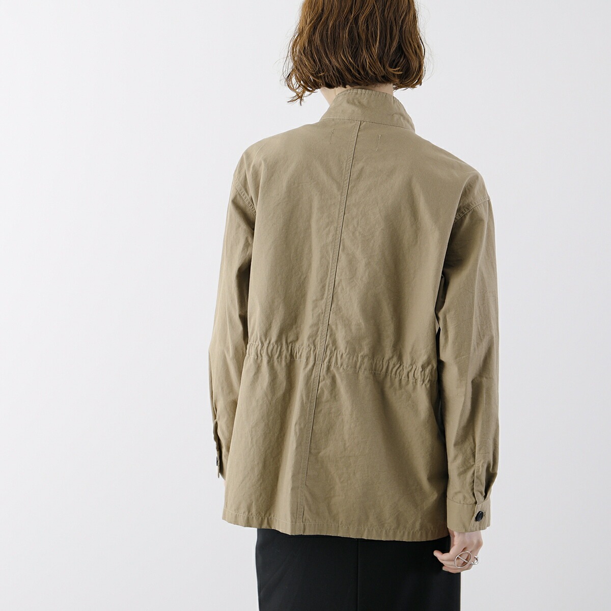 Le Melange ル・メランジュ サファリジャケット 8513803 レディース ナイロンツイル ブルゾン スタンドカラー 044/CAMEL Le Melange ル・メランジュ サファリジャケット 8513803 レディース ナイロンツイル ブルゾン スタンドカラー 044/CAMEL