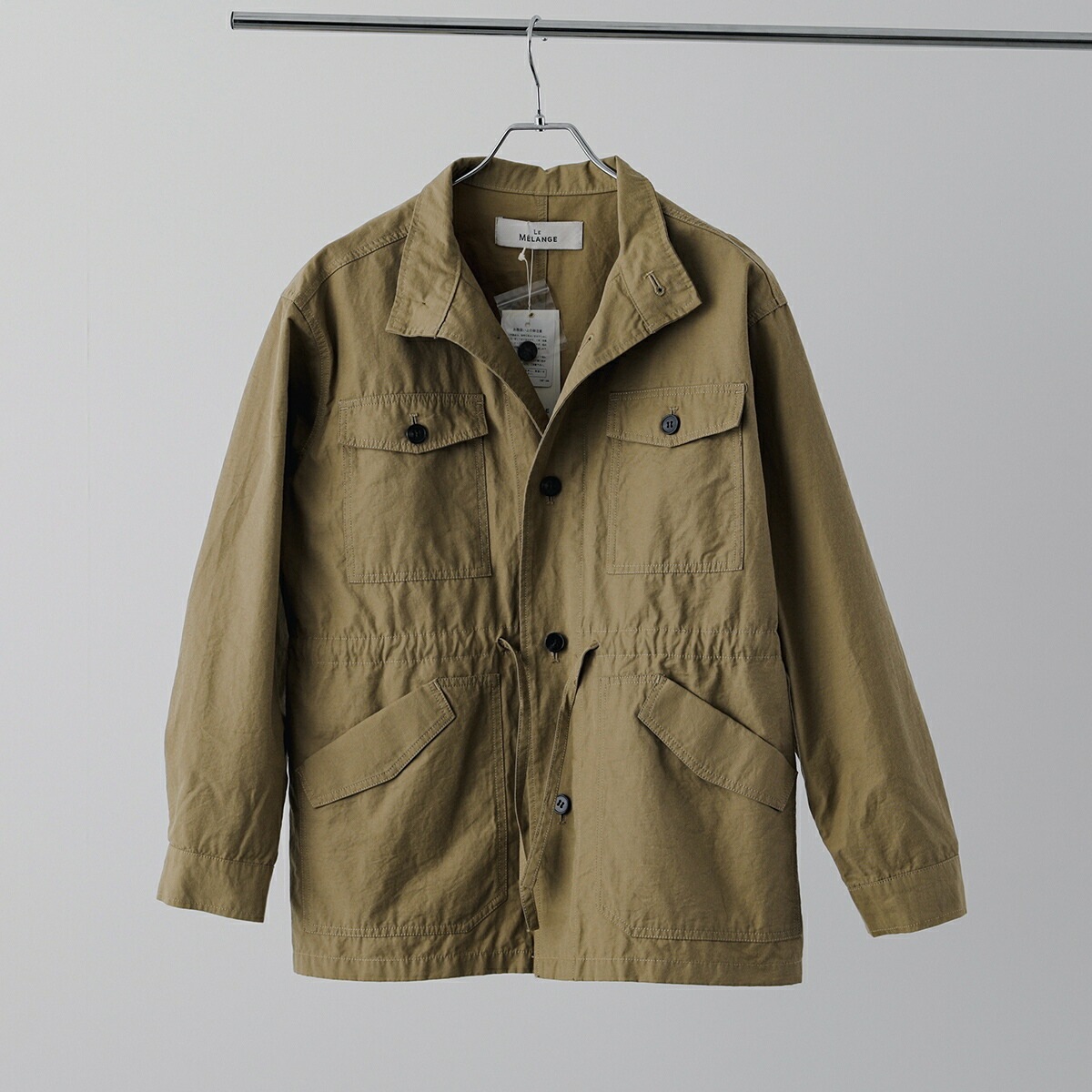 Le Melange ル・メランジュ サファリジャケット 8513803 レディース ナイロンツイル ブルゾン スタンドカラー 044/CAMEL Le Melange ル・メランジュ サファリジャケット 8513803 レディース ナイロンツイル ブルゾン スタンドカラー 044/CAMEL