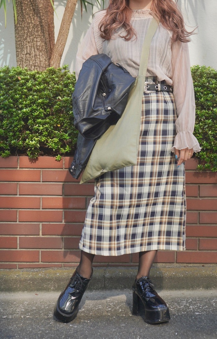Color Check I-Line Skirt (beige)　A.D.G レディース ファッション ボトムス