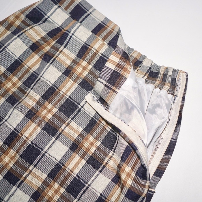 Color Check I-Line Skirt (beige)　A.D.G レディース ファッション ボトムス