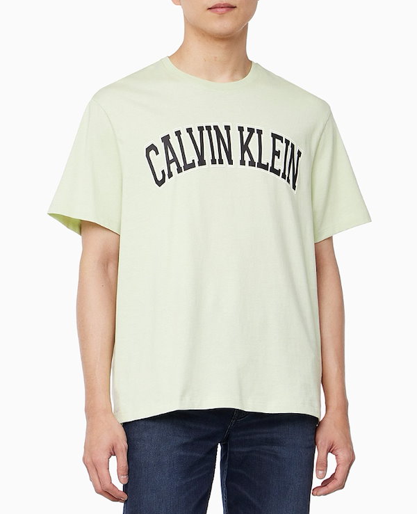 Qoo10] Calvin Klein Varsity Logo Short S