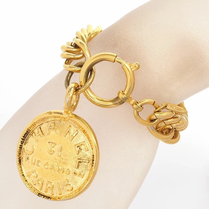 シャネル 31リュカンボン プレートチャーム ラウンド ヴィンテージ 【ブレスレット】 シャネル 31リュカンボン プレートチャーム ラウンド ヴィンテージ 【ブレスレット】