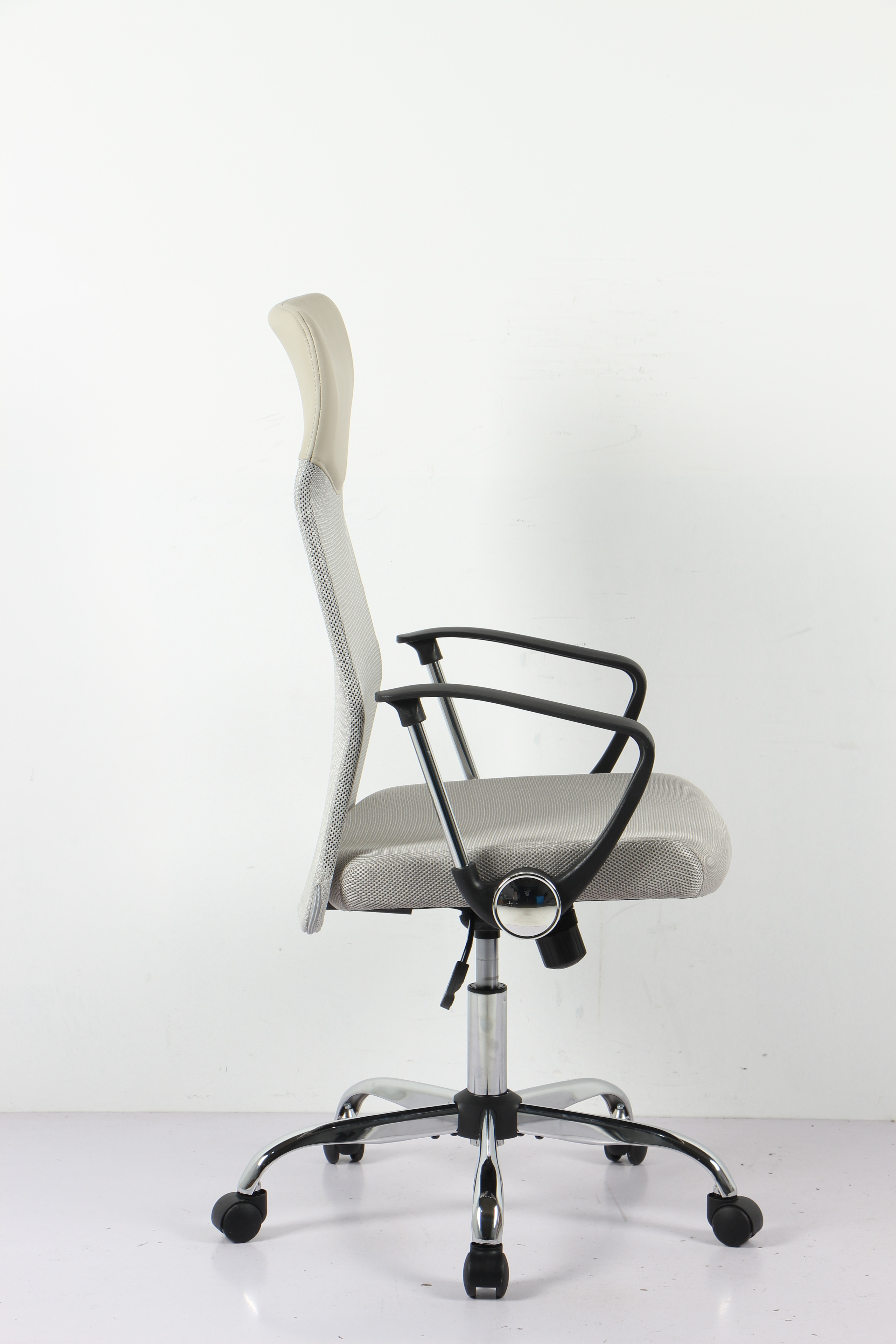 【大好評！最安値挑戦!】【国内即発送】【グレージュ】オフィスチェア メッシュ+PU ハイバック　大人気