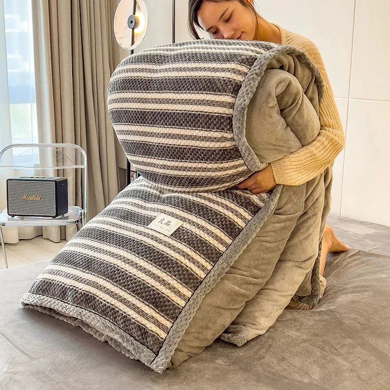 今の流行用ベルベットベッド4点セットビーンベルベット厚みのあるキルトカバー暖かいベッドシーツフランネル厚みのあるベッドシーツ3点セット 今の流行用ベルベットベッド4点セットビーンベルベット厚みのあるキルトカバー暖かいベッドシーツフランネル厚みのあるベッドシーツ3点セット