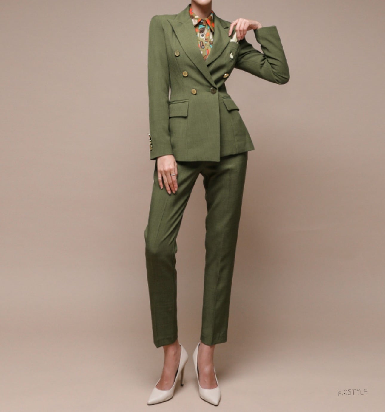 セットアップ ジャケット 上着 スーツ ロング ロング丈 袖あり 長袖 スラックス ボタン装飾 ヴィンテージ風 センタープレス スリム アンクルパンツ タイト 上下セット 2点セット lsu0036 セットアップ ジャケット 上着 スーツ ロング ロング丈 袖あり 長袖 スラックス ボタン装飾 ヴィンテージ風 センタープレス スリム アンクルパンツ タイト 上下セット 2点セット lsu0036