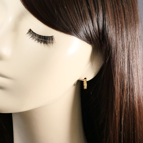 K18 18金 YG イエローゴールド ピアス ダイヤ 0.10 ×2 ジュエリー 中古 K18 18金 YG イエローゴールド ピアス ダイヤ 0.10 ×2 ジュエリー 中古