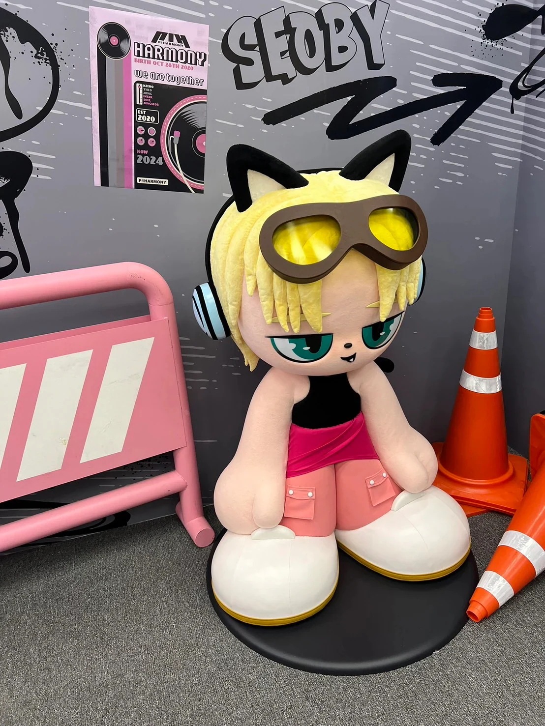 【 公式 】 P1harmony P1KIDS [ フォトカード ホルダー スタンド ] メンバー POP-UP STORE テオ ギホ ジウン インタク ソウル ジョンソプ