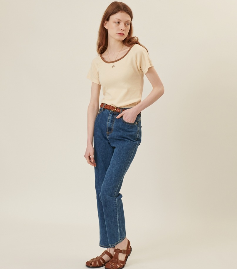 U NECKLINE T SHIRT BEIGE U NECKLINE T SHIRT BEIGE