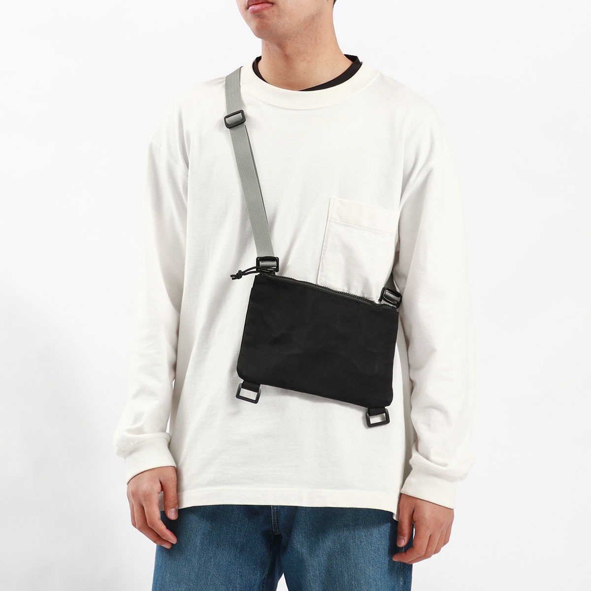 日本正規品 リュック メンズ レディース 通学 軽量 軽い 通勤 ビジネス 大人 40代 30代 おしゃれ ブランド デイバッグ 旅行 黒 18L B4 A4 サコッシュ INB1002 日本正規品 リュック メンズ レディース 通学 軽量 軽い 通勤 ビジネス 大人 40代 30代 おしゃれ ブランド デイバッグ 旅行 黒 18L B4 A4 サコッシュ INB1002