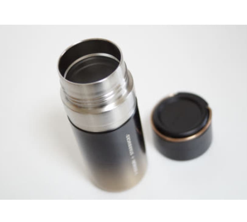 スターバ KOREA 大量購入可能グラデーションスタンリー保温瓶500mlブラックハウス入り スターバ KOREA 大量購入可能グラデーションスタンリー保温瓶500mlブラックハウス入り