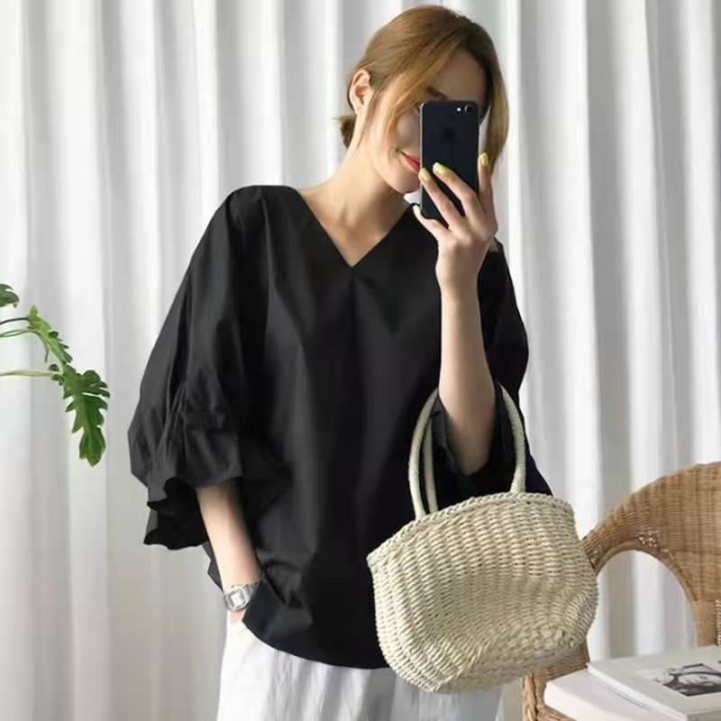 シャツ カットソー 黒 7分袖 Vネック 白シャツ オルチャン レディース 韓国 トップス ホワイト ブラック 白 黒 七分袖 袖あり ゆったり フリーサイズ スマート 夏 ボリューム袖