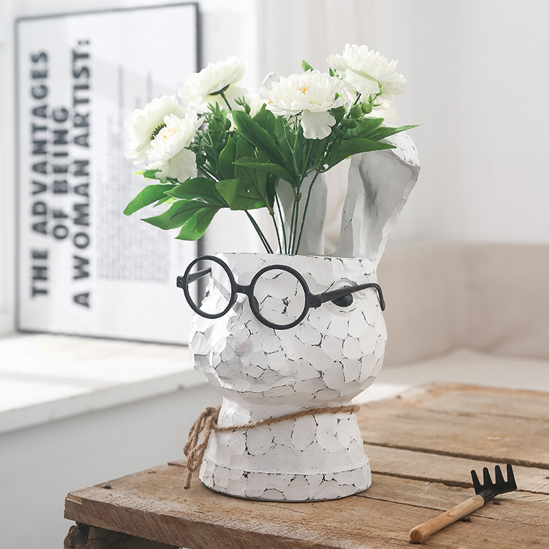 ウサギ型 多肉植物向けの植木鉢オブジェ